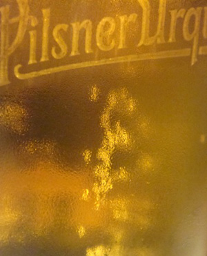 Pilsner Urquell bubbles